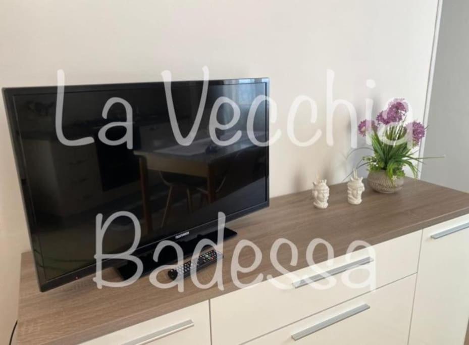 Ferienwohnung La Vecchia Badessa A Due Passi Dal Mare Macari Exterior foto